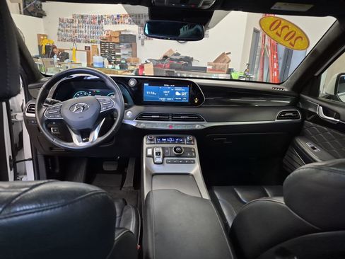Used 2020 Hyundai Palisade Limited FWD image 22