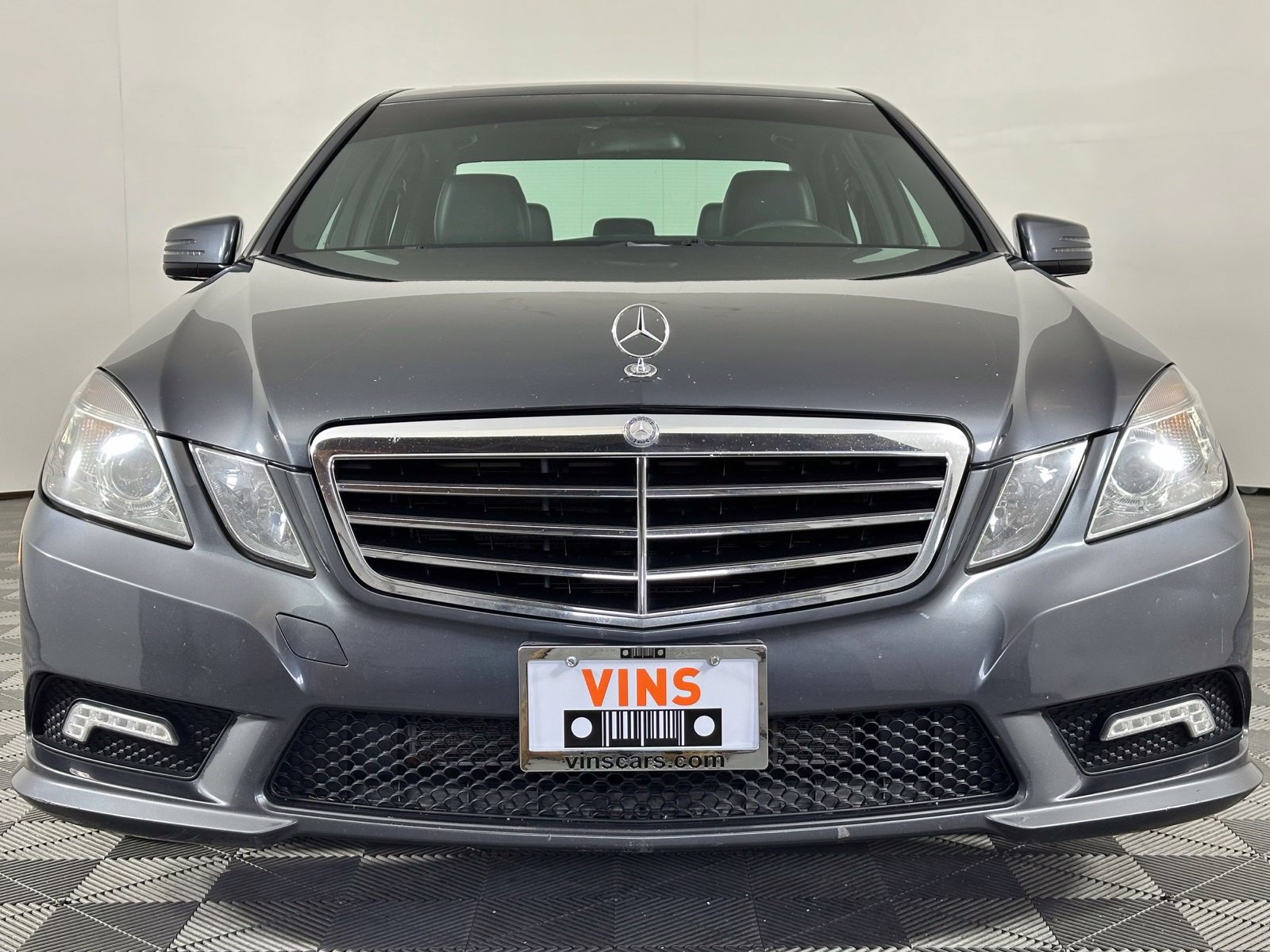 Used 2011 Mercedes-Benz E 350 4MATIC Sedan image 16