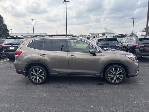 Used 2019 Subaru Forester Limited w/ Popular Package #3 image 3