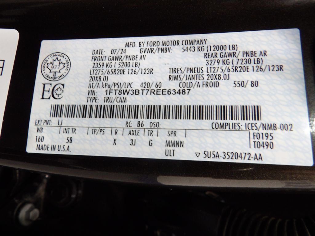 Used 2024 Ford F350 Lariat w/ Lariat Ultimate Package AWD/4WD image 63