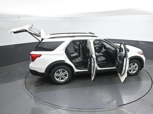 Used 2020 Ford Explorer XLT w/ Equipment Group 202A AWD/4WD image 52