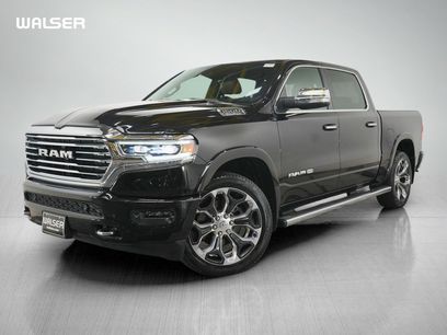 Used 2022 RAM 1500 Limited w/ Body-Colour Bumper Group