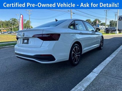Used 2024 Volkswagen Jetta Sport FWD image 8
