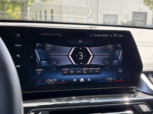 Used 2026 BMW X2 xDrive28i image 32