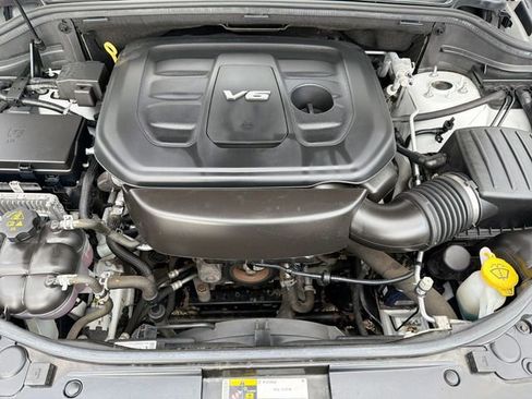 Used 2019 Jeep Grand Cherokee Limited image 20