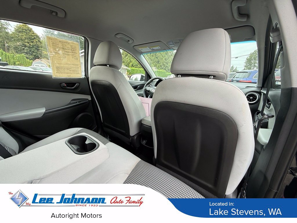 Used 2023 Hyundai Kona SE AWD/4WD image 18
