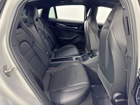 Used 2025 Porsche Panamera 4S AWD/4WD image 42