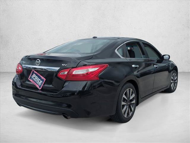 Used 2017 Nissan Altima 2.5 SV FWD image 6
