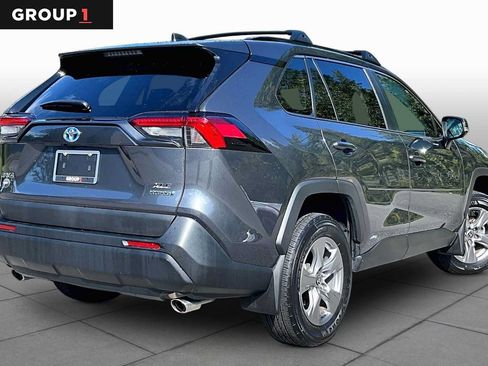 Used 2024 Toyota RAV4 XLE w/ Convenience Package AWD/4WD image 13