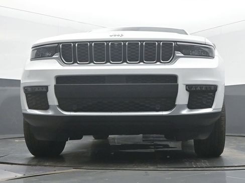 Used 2024 Jeep Grand Cherokee L Limited w/ Luxury Tech Group II image 51