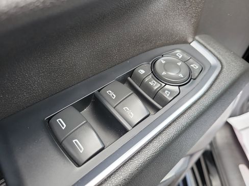 Certified 2024 Chevrolet Silverado 2500 High Country w/ High Country Premium Package AWD/4WD image 17