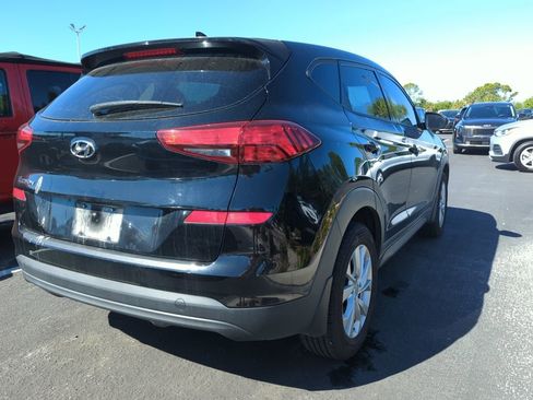 Used 2020 Hyundai Tucson SE image 10