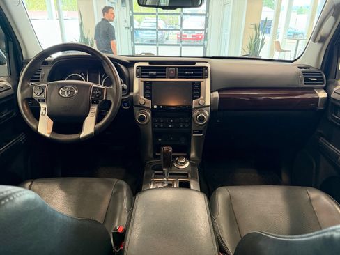 Used 2022 Toyota 4Runner Limited AWD/4WD image 8