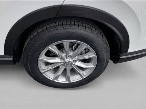 Used 2023 Honda CR-V EX-L image 9