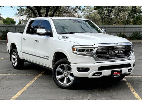 Used 2020 RAM 1500 Limited image 2