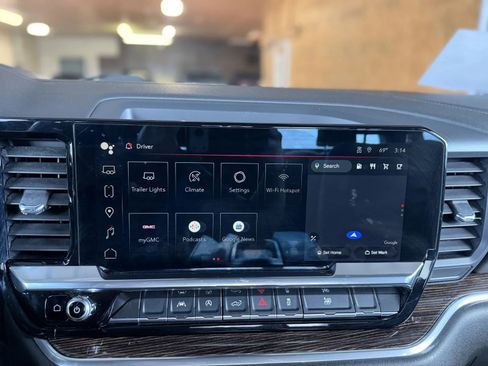 Used 2023 GMC Sierra 1500 SLE AWD/4WD image 29