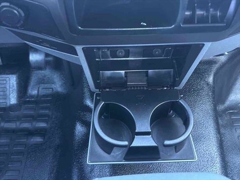 Used 2015 Ford F250 XL w/ Power Equipment Group image 23