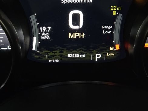 Used 2023 Jeep Wrangler Unlimited Sahara w/ Cold Weather Group AWD/4WD image 11