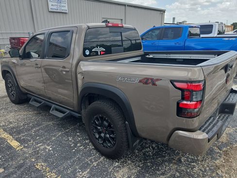 Used 2023 Nissan Frontier PRO-4X w/ Pro-4X Premium Package AWD/4WD image 3