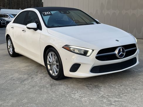 Used 2020 Mercedes-Benz A 220 w/ Premium Package image 4