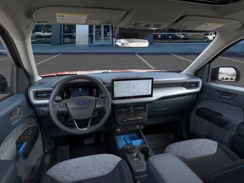 New 2026 Ford Maverick XLT w/ XLT Luxury Package FWD image 9