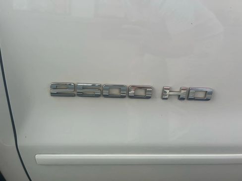 Used 2017 Chevrolet Silverado 2500 LT image 12