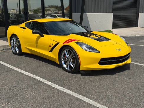 Used 2015 Chevrolet Corvette Stingray Coupe w/ 2LT Preferred Equipment Group RWD image 9