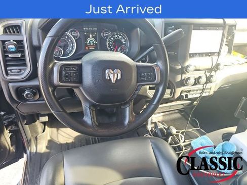 Used 2022 RAM 3500 Tradesman w/ Chrome Appearance Group image 23