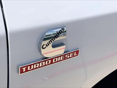 Used 2025 RAM 2500 Big Horn AWD/4WD image 10