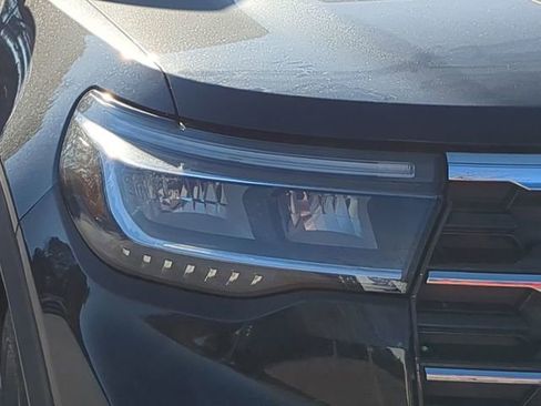 New 2025 Ford Explorer Active w/ Active Comfort Package image 9