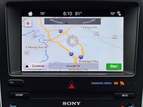 Used 2019 Ford Explorer Sport w/ Ford Safe & Smart Package AWD/4WD image 13