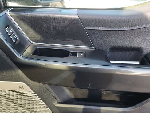 Certified 2022 Ford F150 XLT w/ Equipment Group 302A High image 35