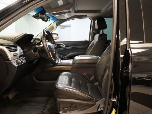 Used 2018 GMC Yukon Denali w/ Denali Ultimate Package image 4