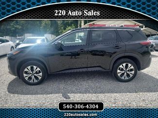 Used 2023 Nissan Rogue SV image 1