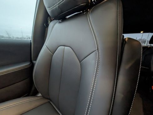 New 2026 Chrysler Voyager LX image 12