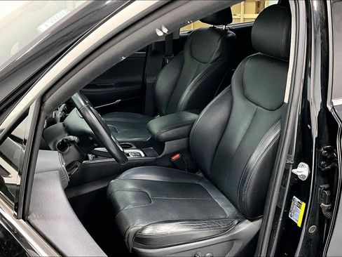 Used 2019 Hyundai Santa Fe Limited image 33