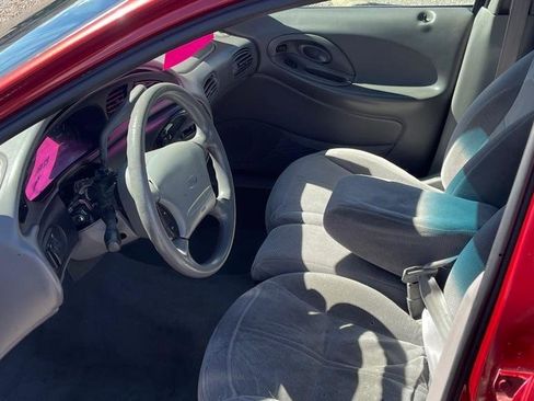 Used 1998 Ford Taurus SE FWD image 12