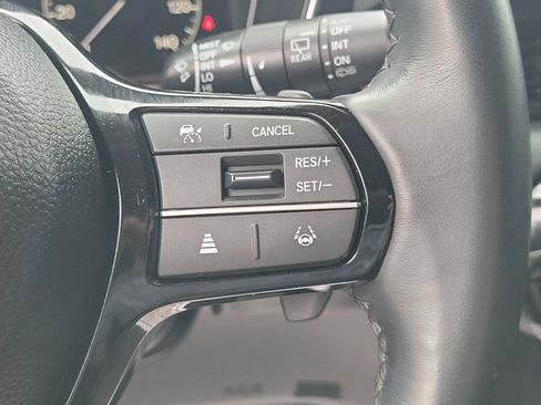 Used 2024 Honda Pilot EX-L image 35