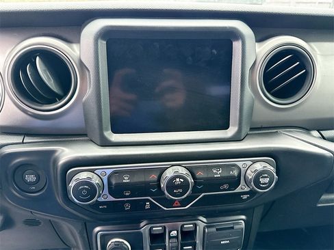 Used 2021 Jeep Wrangler Unlimited Sport S w/ Sun And Sound Package image 14