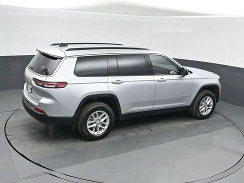 New 2026 Jeep Grand Cherokee L 4WD image 32