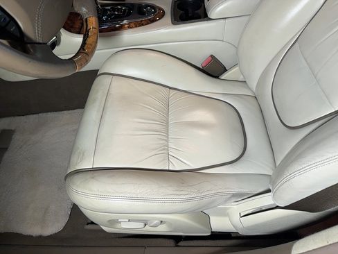 Used 2007 Jaguar XJ8 L RWD image 53