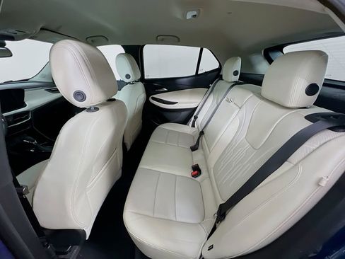 Used 2024 Buick Encore GX Avenir w/ Avenir Convenience Package image 23