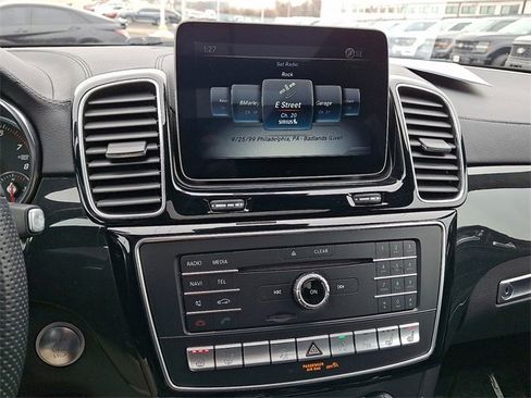 Used 2019 Mercedes-Benz GLS 550 4MATIC image 17