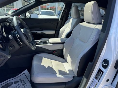 Used 2023 Lexus RX 350 Premium Plus image 11