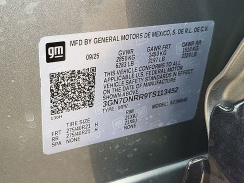 New 2026 Chevrolet Equinox EV LT image 34