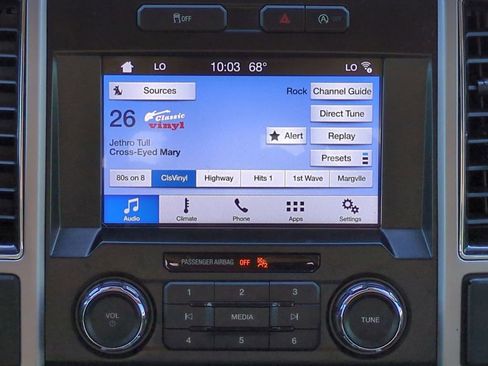 Used 2017 Ford F150 Lariat image 18