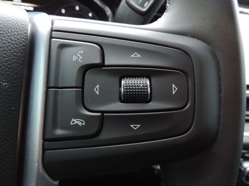 Used 2025 GMC Sierra 2500 SLT w/ SLT Convenience Package image 32