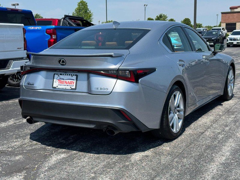 Used 2021 Lexus IS 300 w/ Accessory Package RWD image 3