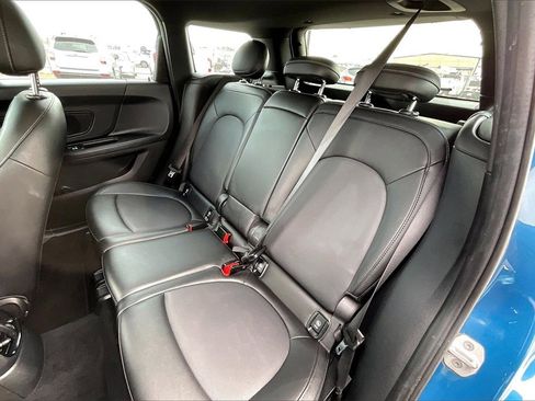Used 2021 MINI Cooper Countryman image 19