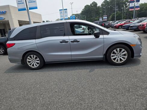 Used 2020 Honda Odyssey LX image 4